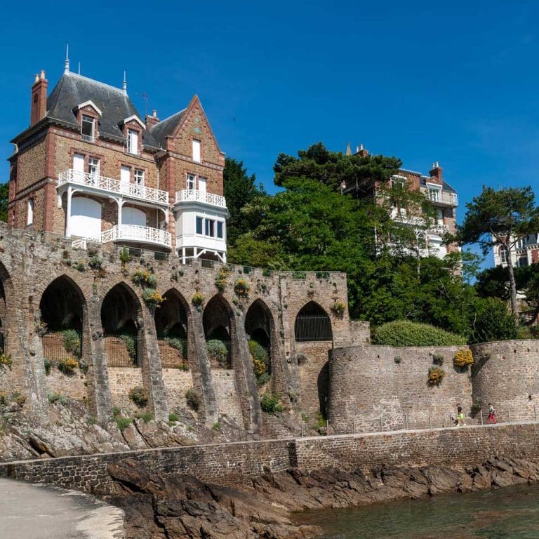 Venez découvrir Dinard et les trésors de la côte d’Emeraude